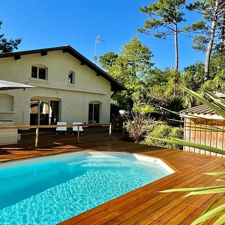 Mit Beheiztem Pool In Claouey Lège-Cap-Ferret