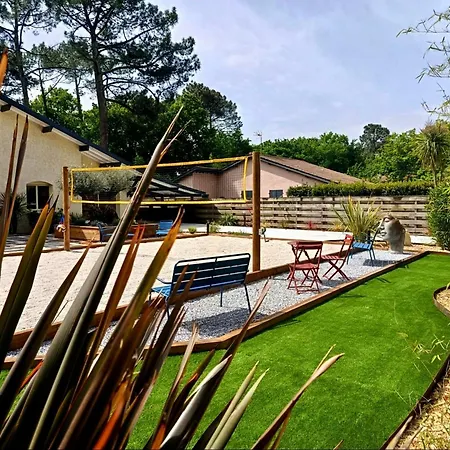 Mit Beheiztem Pool In Claouey